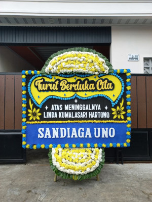 Papan Bunga Duka di Astana Anyar